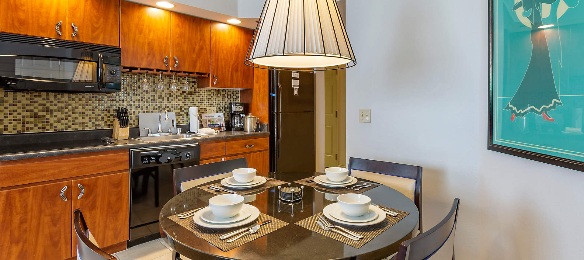 C36-bluegreen-club-36-1bed-deluxe-kitchen-dining