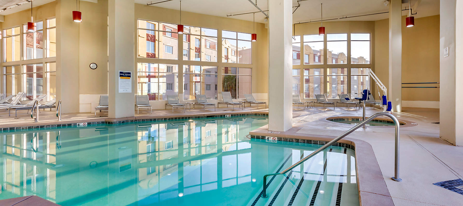 C36-bluegreen-club-36-indoor-pool