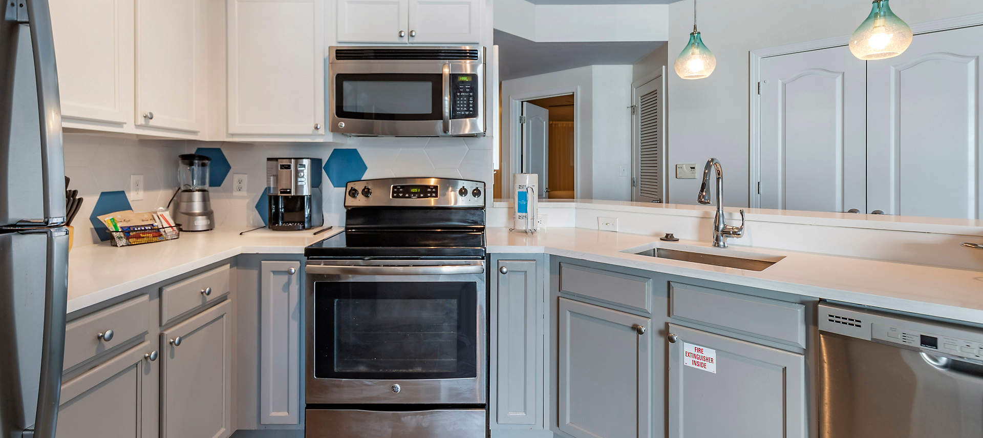 kiosk-CAR-carolina-grande-3bed-kitchen