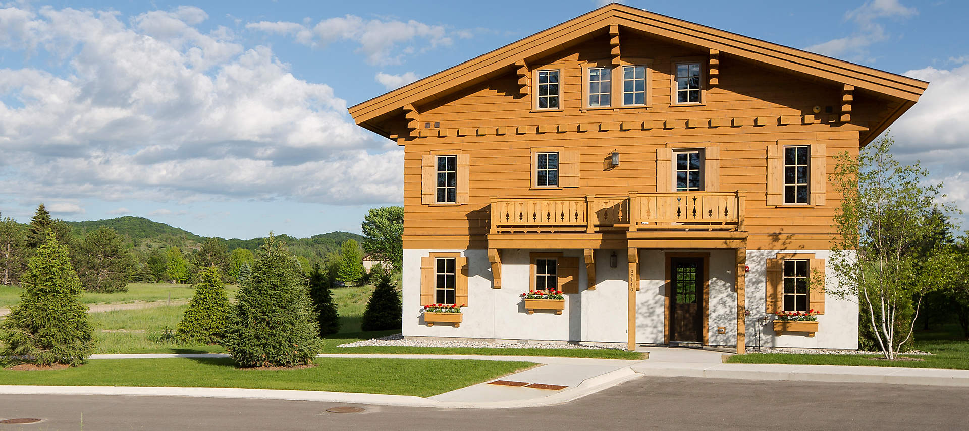 mountain-run-at-boyne-presidential-exterior1