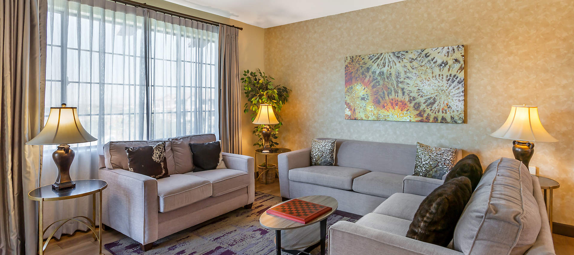 kiosk-CIB-cibola-vista-resort-spa-3-bed-presidential-living-room2