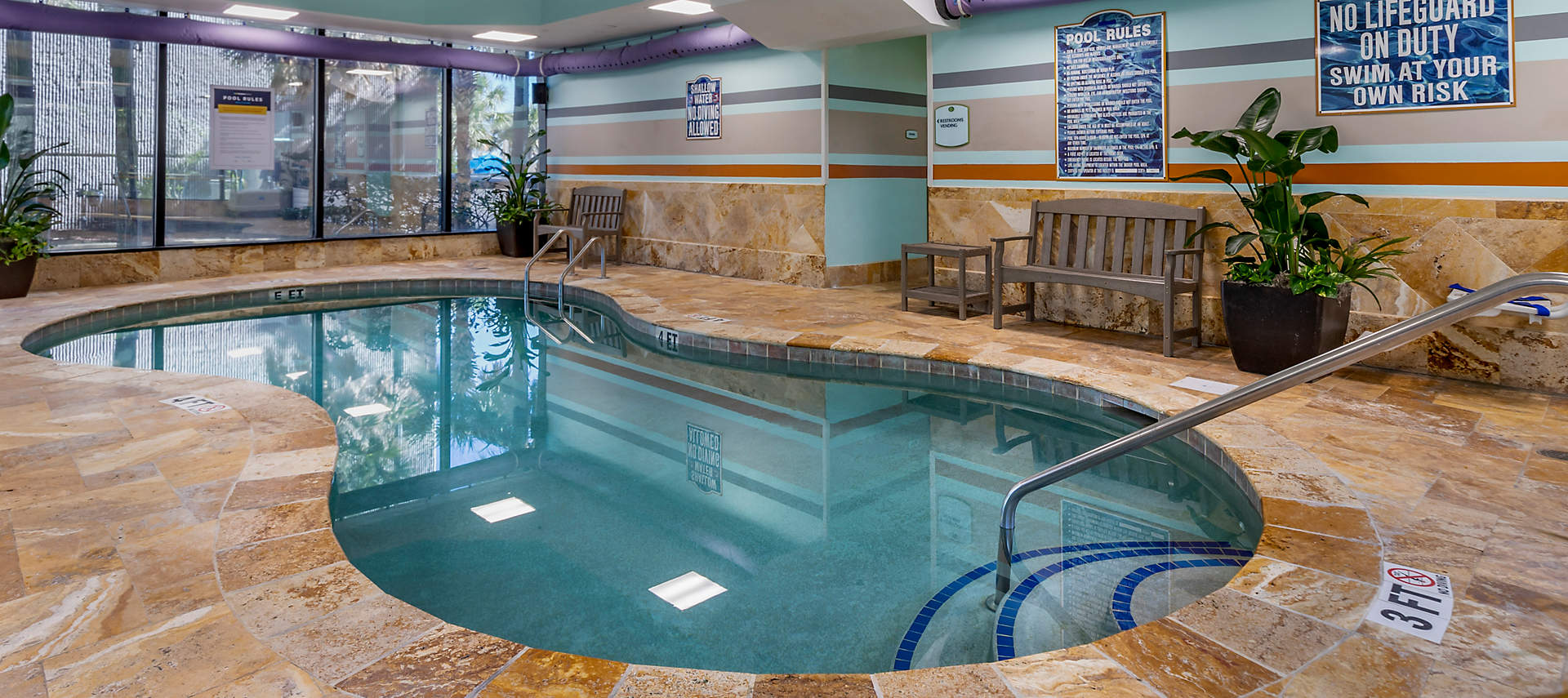 kiosk-SGT-seaglass-tower-indoor-pool1