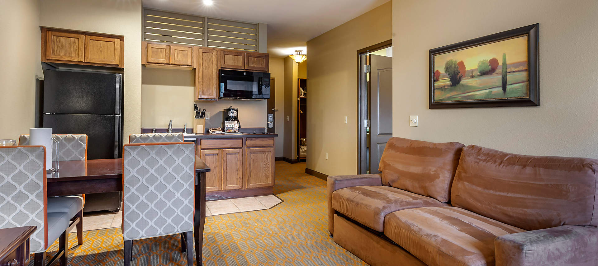 06-sales-kios-ODY-odyssey-dells-2bed-1bath-living-area1