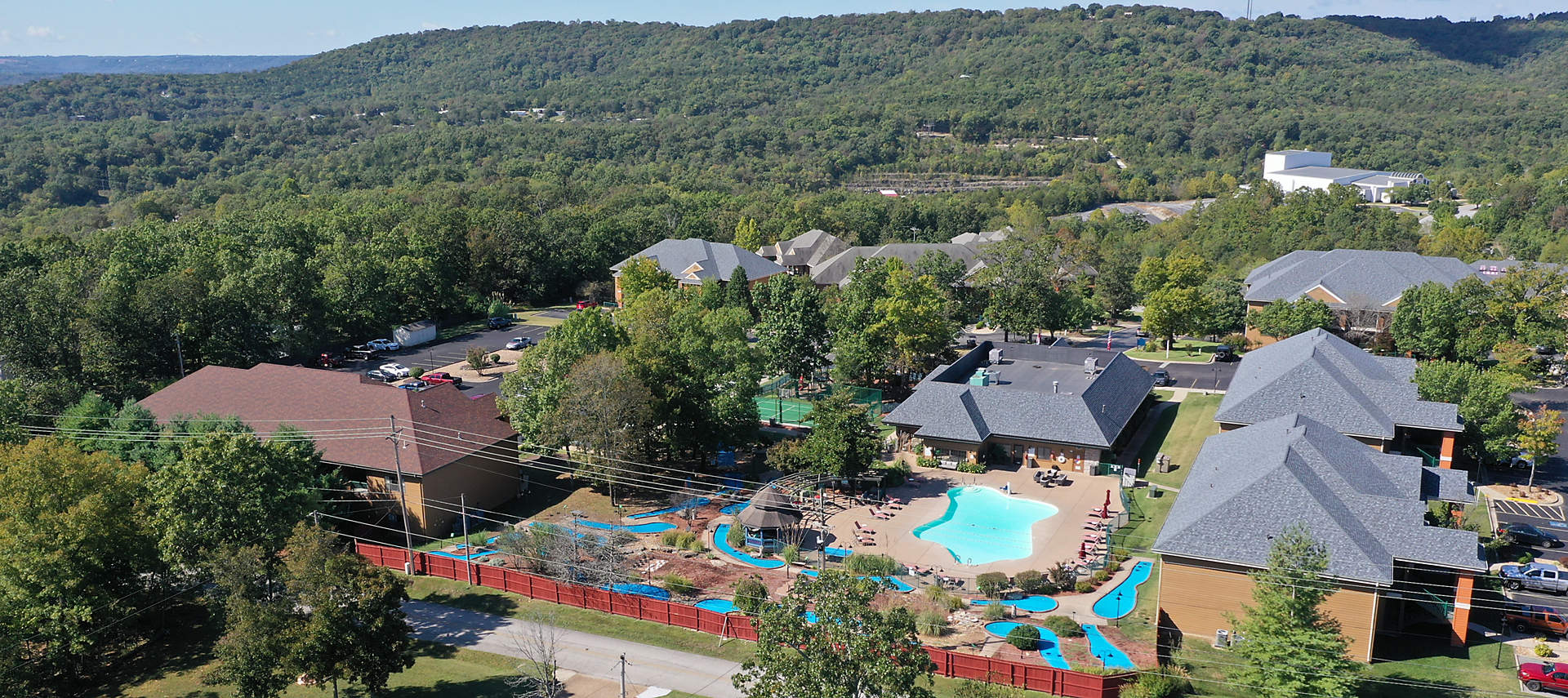 kiosk-FVR-falls-village-resort-aerial4