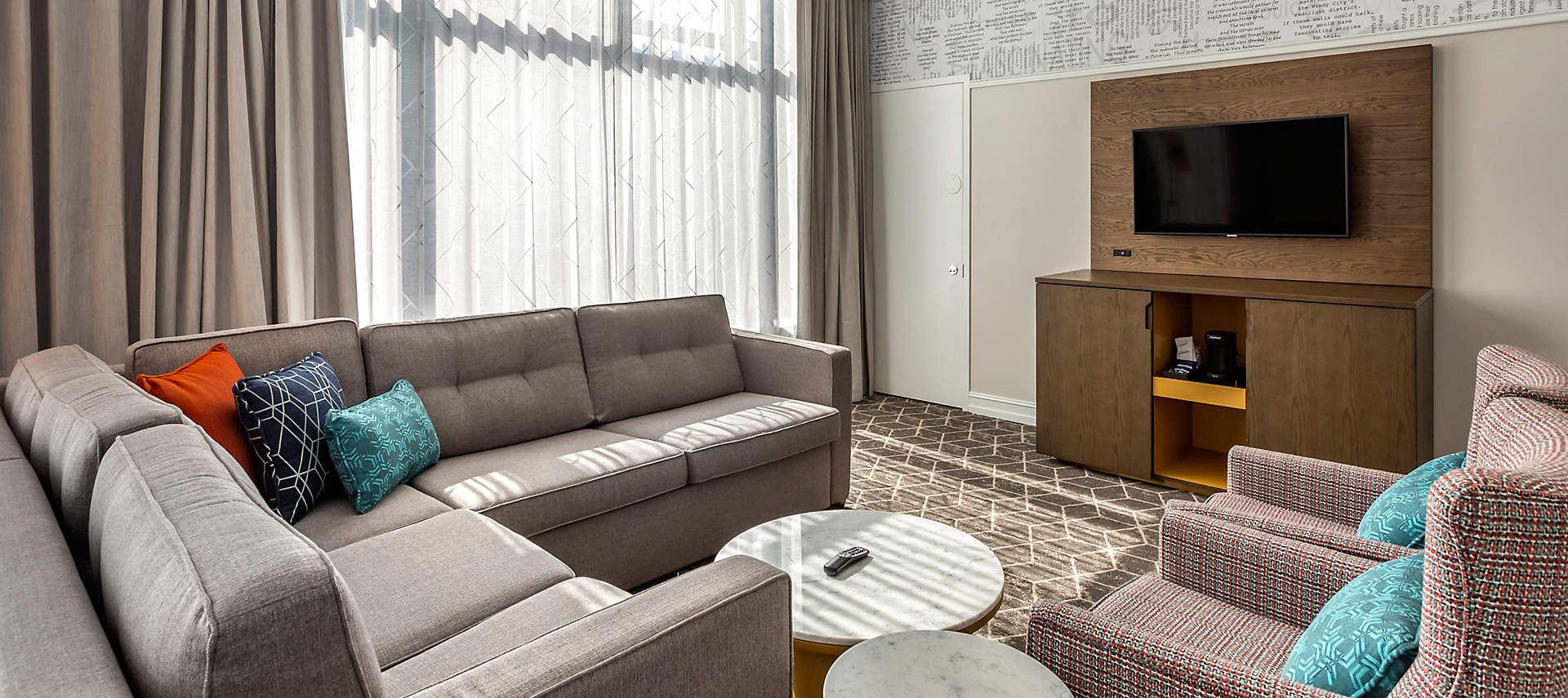 04-sales-kiosk-hotel-blake-1-bed-standard-living-area