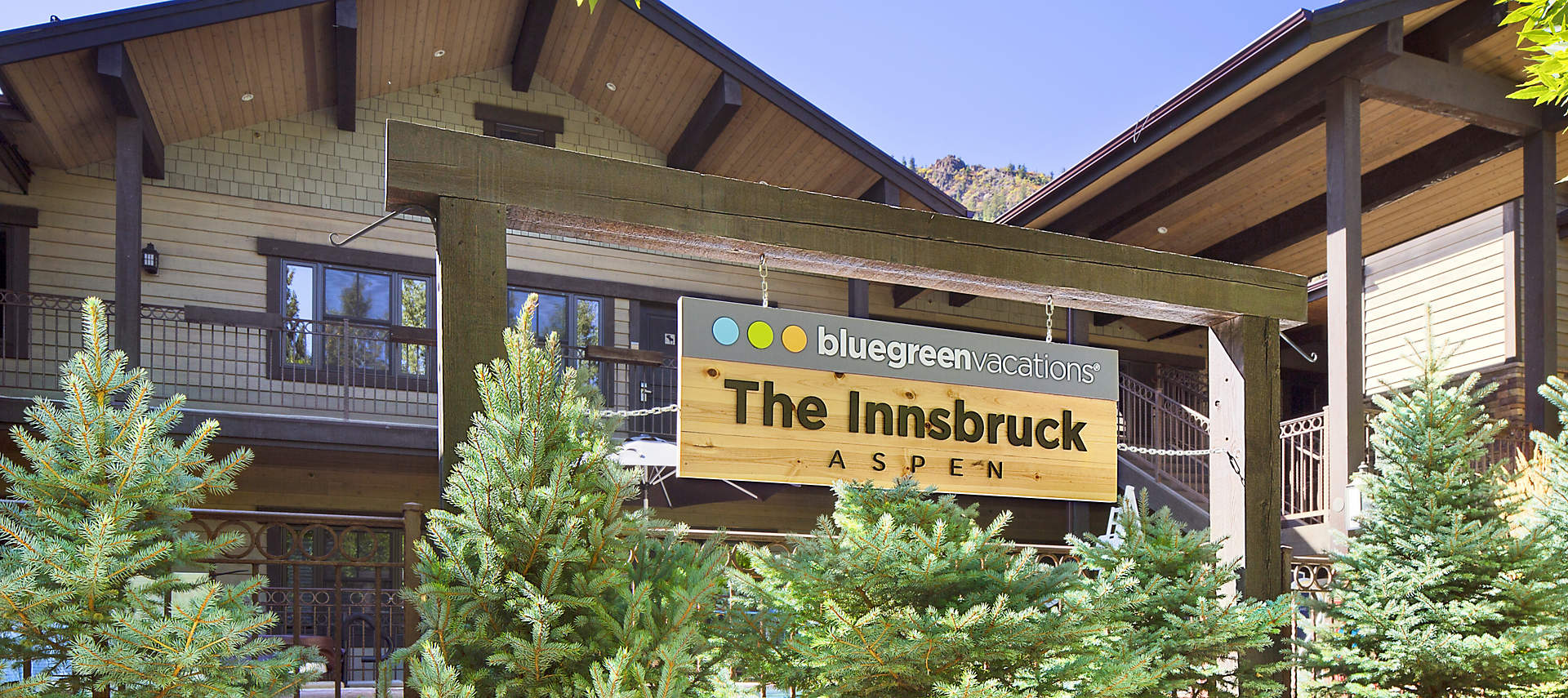 the-innsbruck-aspen-exterior-front-signage