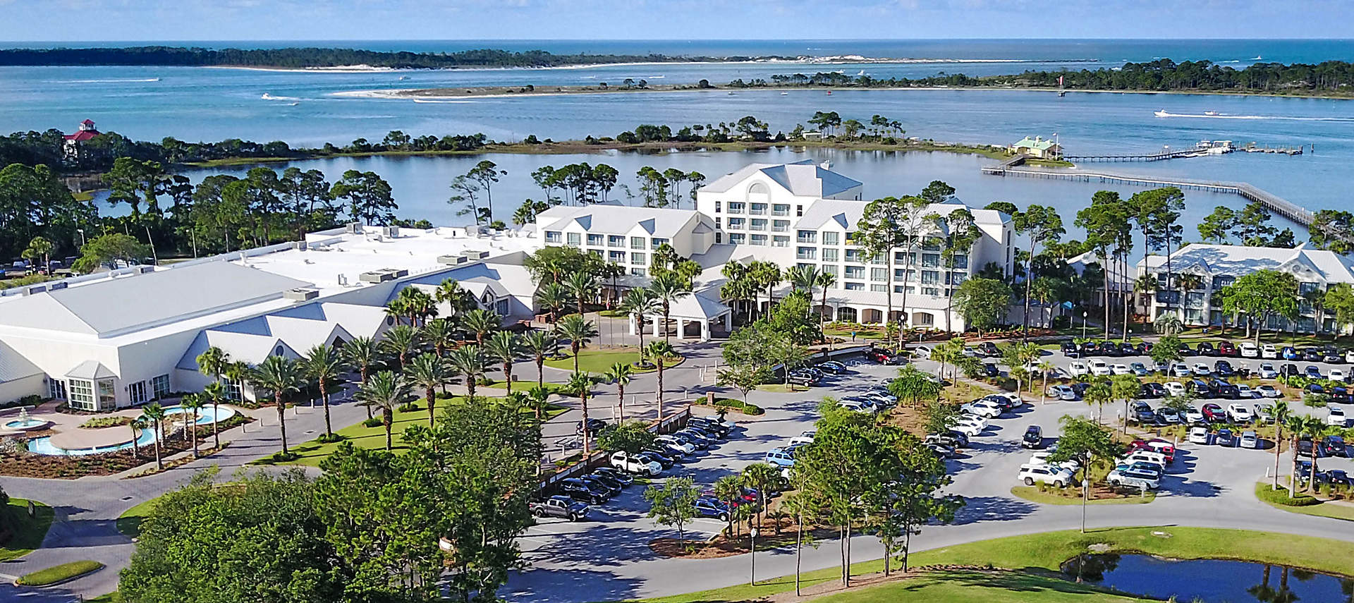 kiosk-brs-bayside-resort-and-spa-exterior-roadside