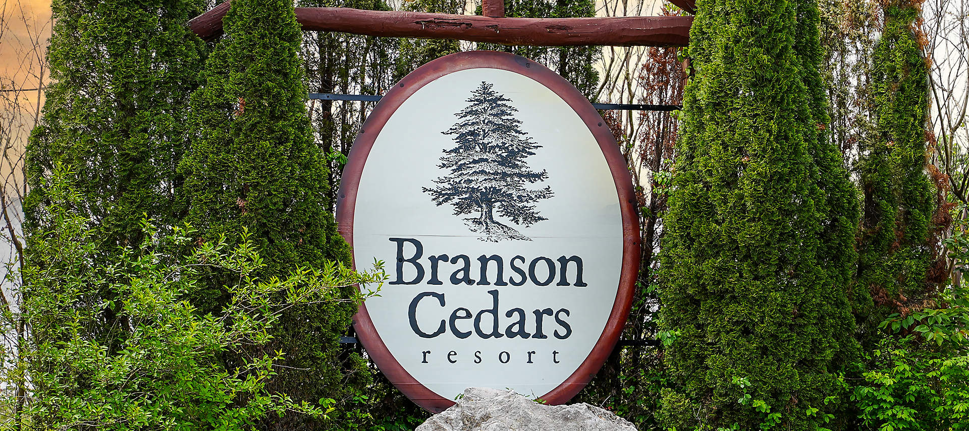 kiosk-BCR-branson-cedars-resort-signage1
